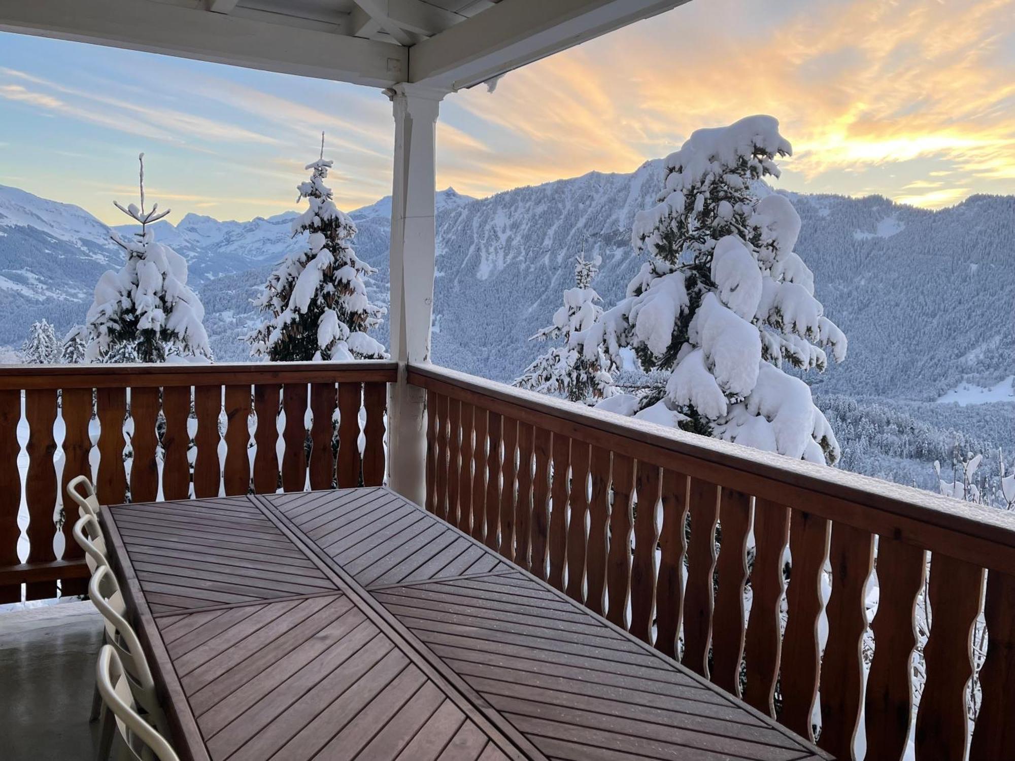 Charmant Appartement Au Vagabond Leysin Buitenkant foto